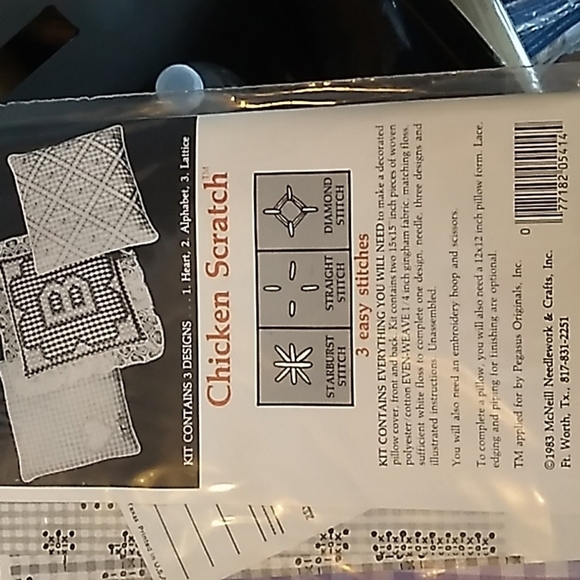 Vintage 1980s chicken scratch craft pillow kit needlecraft - Picture 3 of 4